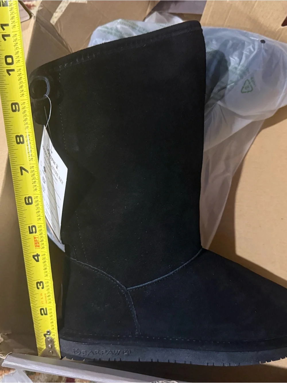 Bearpaw black boots kids size 4 brand new phylly youth